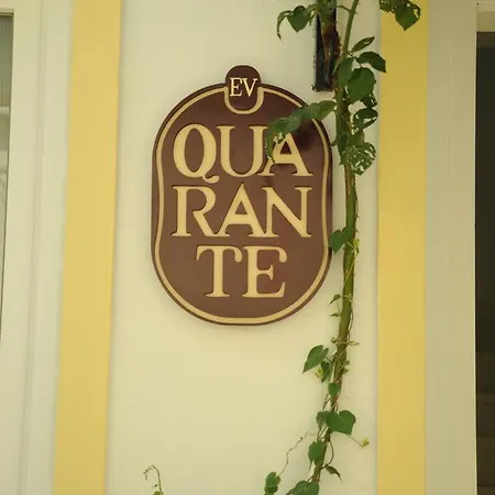 Quarante Ev Bozcaada